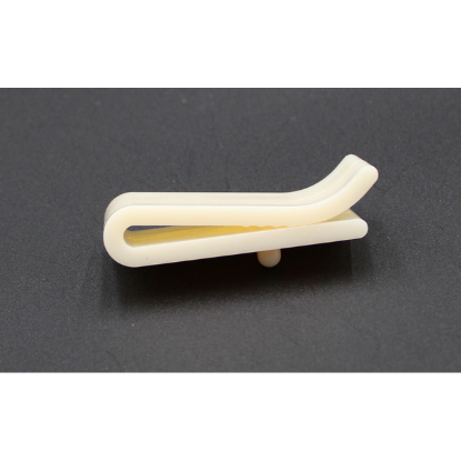 6570-250: SKIMMER,SHIELD CATCH ATTCH 06+