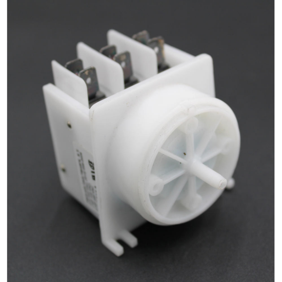 MCB311A: SWITCH,4 FUNCTION,AIR,CNTR,BLU